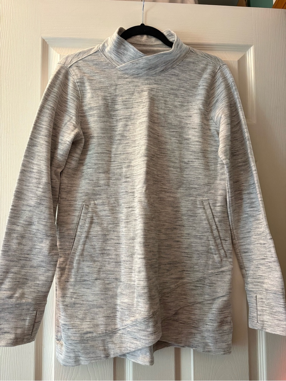 Duluth Trading Co Light Gray Heather Women's Turtleneck Pullover